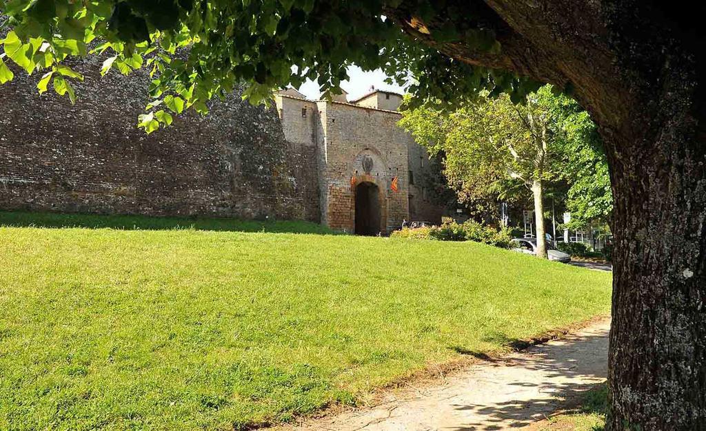 Suite Apartment Castello Volterra Exterior foto